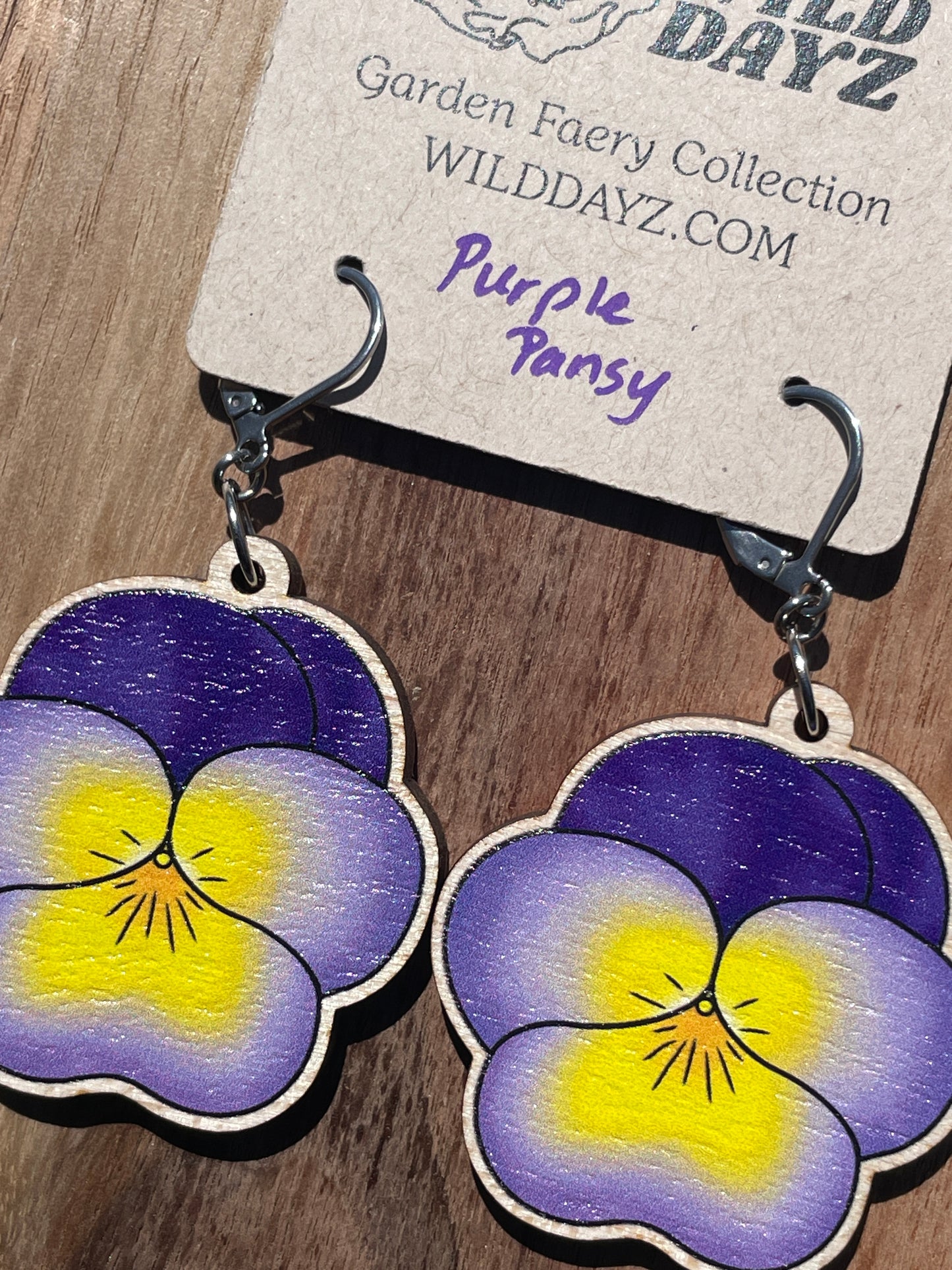 Pansy Wooden Earrings in Large