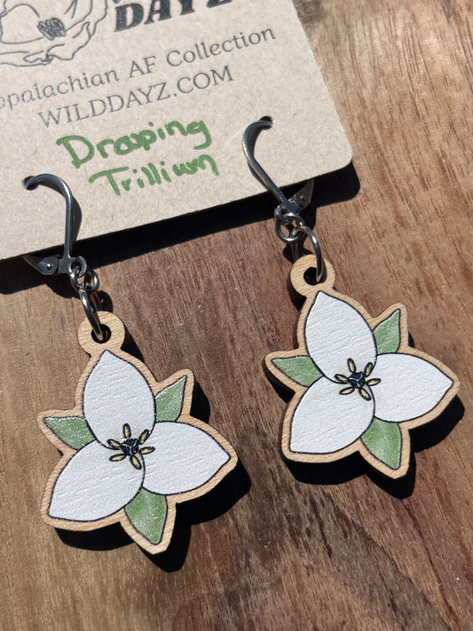 Drooping Trillium Wooden Earrings