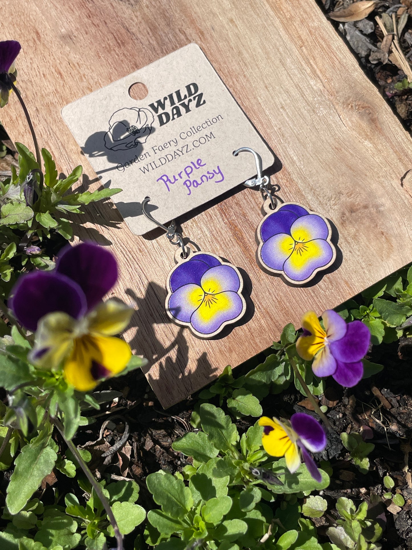 Pansy Wooden Earrings in Small
