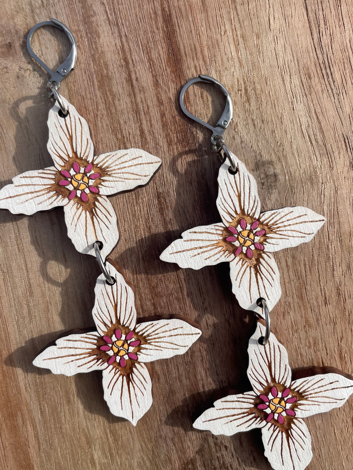 Handpainted Painted Trillium Four-Petaled “Quillium” Wooden Earrings in Large Double