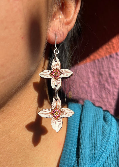 Handpainted Painted Trillium Four-Petaled “Quillium” Wooden Earrings in Small Double