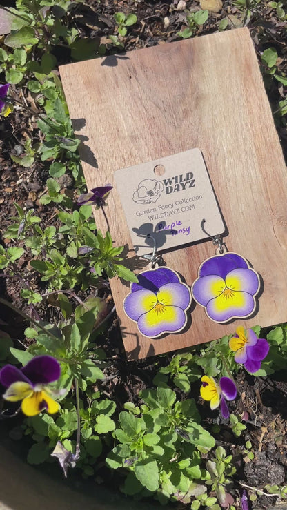 Pansy Wooden Earrings in Large
